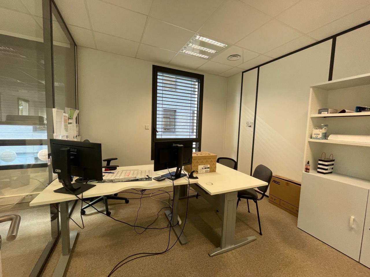 Bureau Limonest 127m² Location bureau Limonest Rhône OLBUR2425436 4
